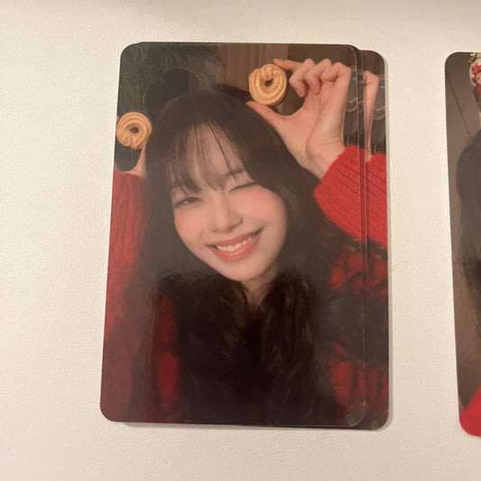 Chuu 2nd Tiny Concert Trading Photocard "When first snow comes, meet me at here" Official - 25.12.15