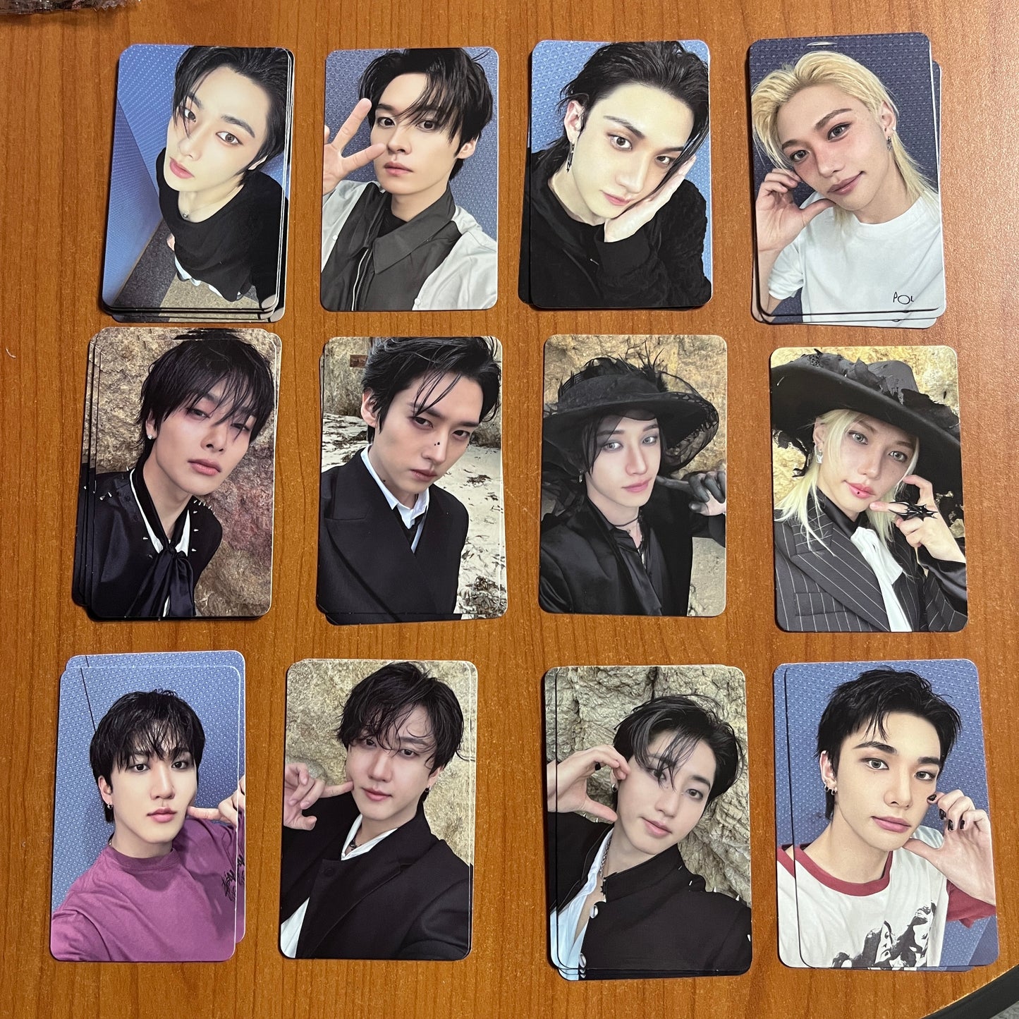 Stray Kids Photocard Album "DO IT" Accordian Ver Official - 25.11.29