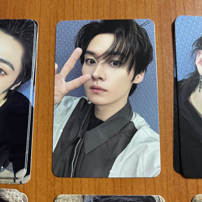 Stray Kids Photocard Album "DO IT" Accordian Ver Official - 25.11.29